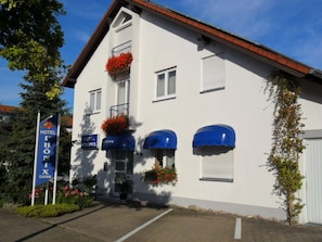 Overnatningsstedets facade