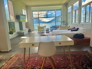 2 slaapkamers, een strijkplank/strijkijzer, wifi, beddengoed