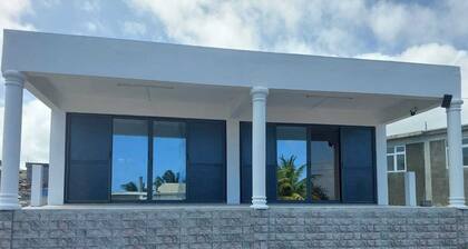 Charming large studio with fully equipped kitchenette + terrace. 3 Persons