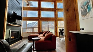 TV connectée, cheminée