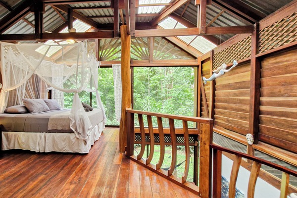 House, 2 Bedrooms, Mountainside | 2 bedrooms, WiFi (free), bed sheets