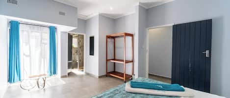 3 chambres, fer et planche Ă  repasser, Wi-Fi, literie fournie