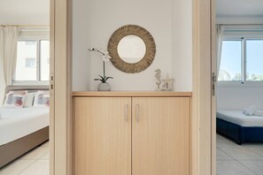 2 slaapkamers, een strijkplank/strijkijzer, wifi, beddengoed