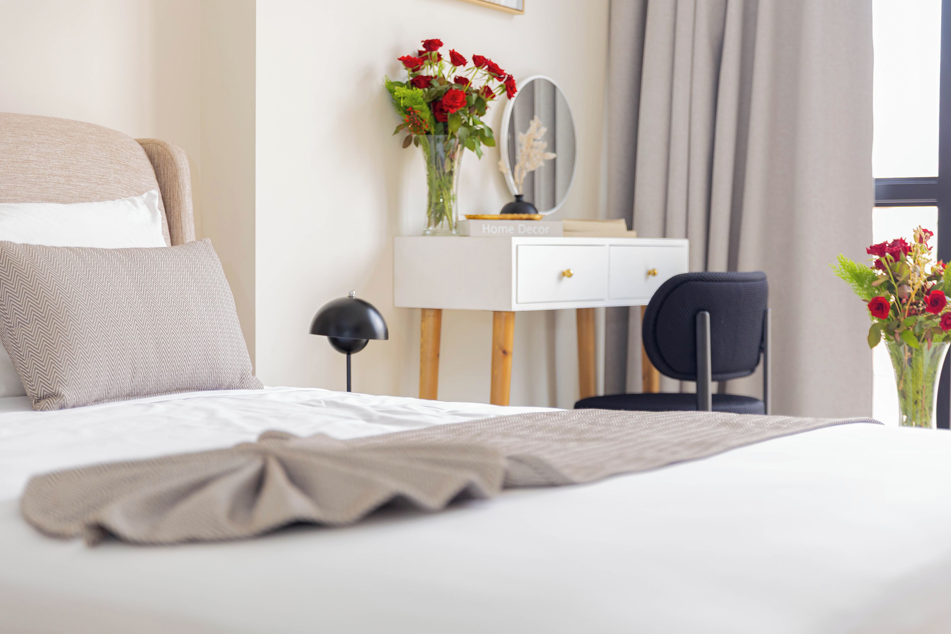 Senior-Apartment, Stadtblick | Verdunkelungsvorhänge, schallisolierte Zimmer, Bügeleisen/Bügelbrett