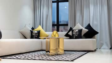 Suite, Mountain View | Living area