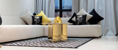Suite, Mountain View | Living area