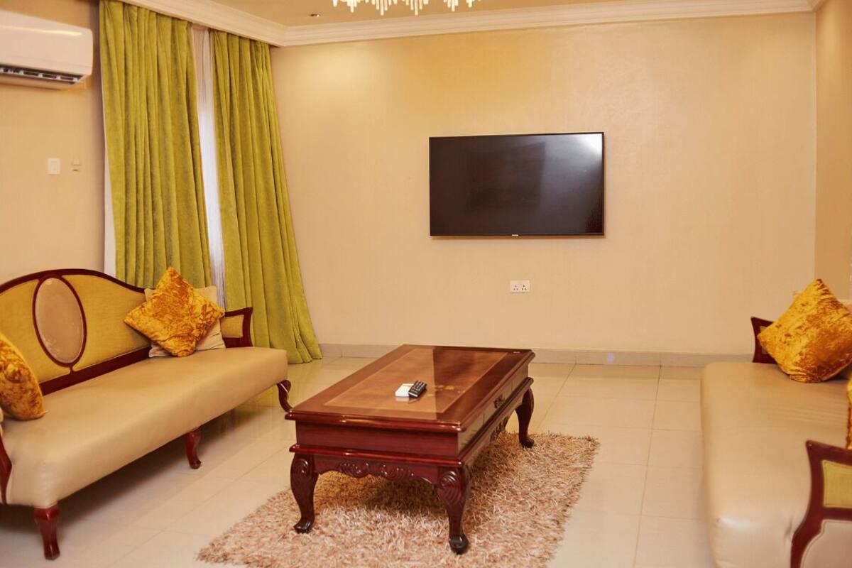 Presidential Suite