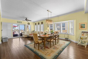 Condo, Multiple Beds (Atlantic Villas 103) | Dining