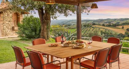 Casale Ombrone 11 Emma Villas