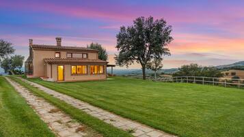 Biệt thự | 6 phòng ngủ