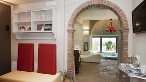 Spa treatment - Farmhouse in Lazio With Lake Bolsena Views (Montefiascone)