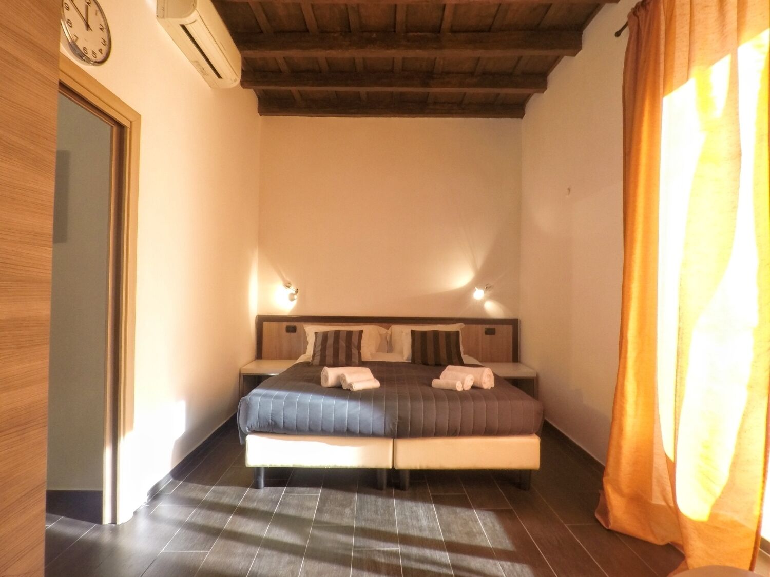 Comfort Suite, City View