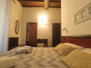 Classic Double Room, 1 Double Bed, Non Smoking - House Monti 1875 (Rome)