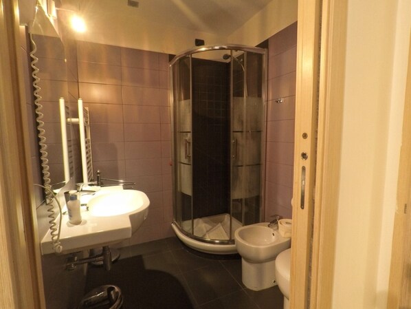 Comfort Double Room, 1 Queen Bed - House Monti 1875 (Rome)