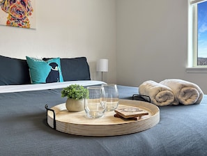 3 bedrooms, desk, iron/ironing board, travel crib