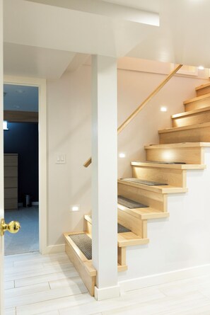 Interior - NEW Old Southwest Gem, Patio, Grill, Smart TV, 2 Desks + Fitness Equipment
(Reno)