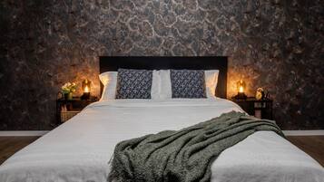 1 多间卧室、熨斗/熨衣板、WiFi、床单