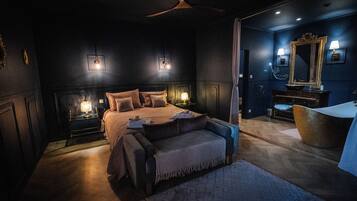 4 chambres, fer et planche à repasser, Wi-Fi, draps fournis