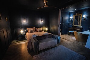 4 soverom, strykejern/-brett, wi-fi og sengetøy