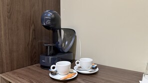 Desk, laptop workspace, cribs/infant beds, free WiFi - Tung Hotel (Zeewolde)