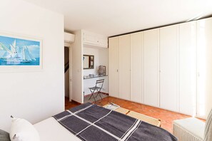 4 quartos, Wi-Fi de cortesia