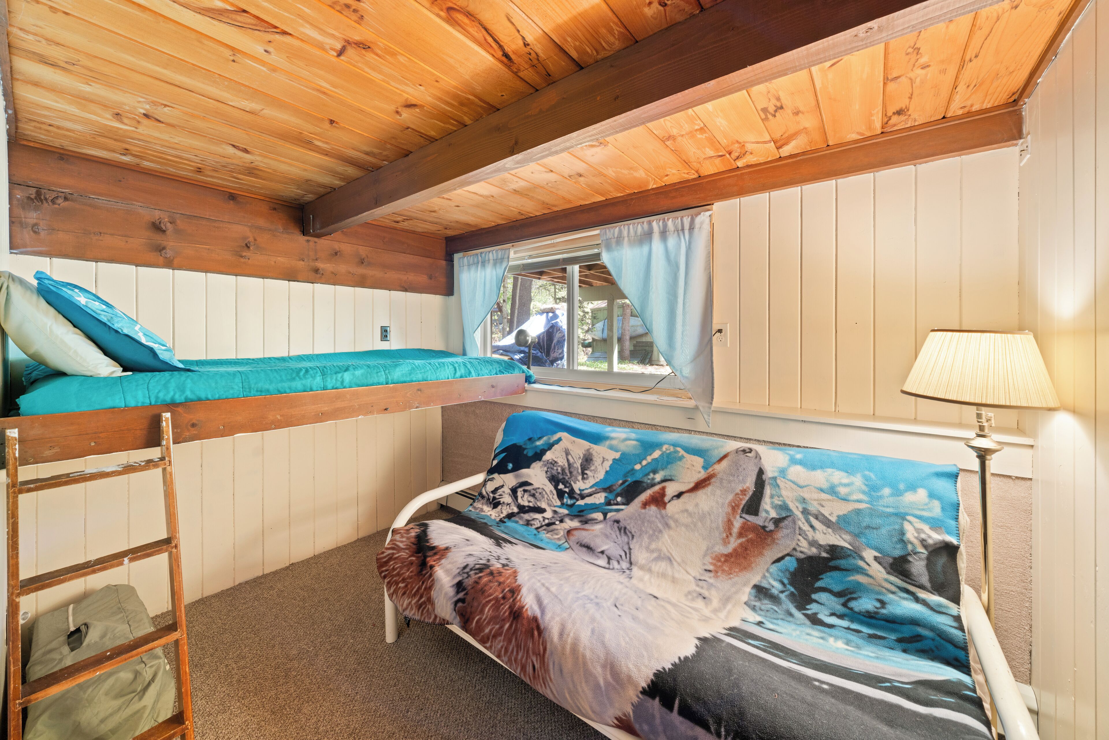 4 bedrooms, iron/ironing board, travel crib, WiFi