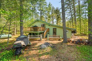 Exterior - Cozy chalet with WiFi in charming No. Conway (Conway)