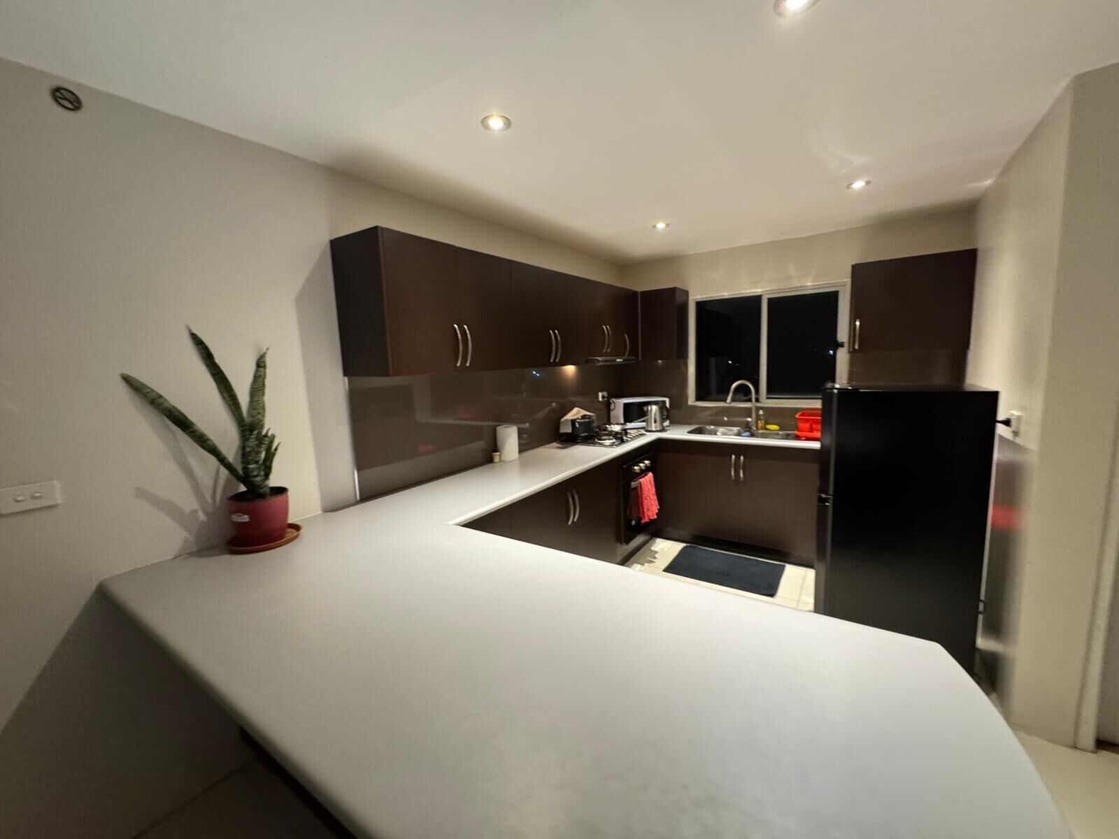 Departamento, 2 habitaciones, balcón, vista a la montaña | Cocina privada | Tetera eléctrica 