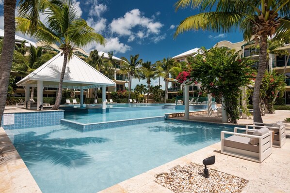 Pool - 2 Bdrm Garden & Marina View at The Yacht Club C4 (Providenciales)