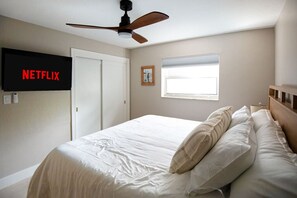 2 bedrooms, iron/ironing board, travel cot, WiFi