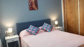 Departamento | 2 habitaciones, tabla de planchar con plancha y wifi gratis