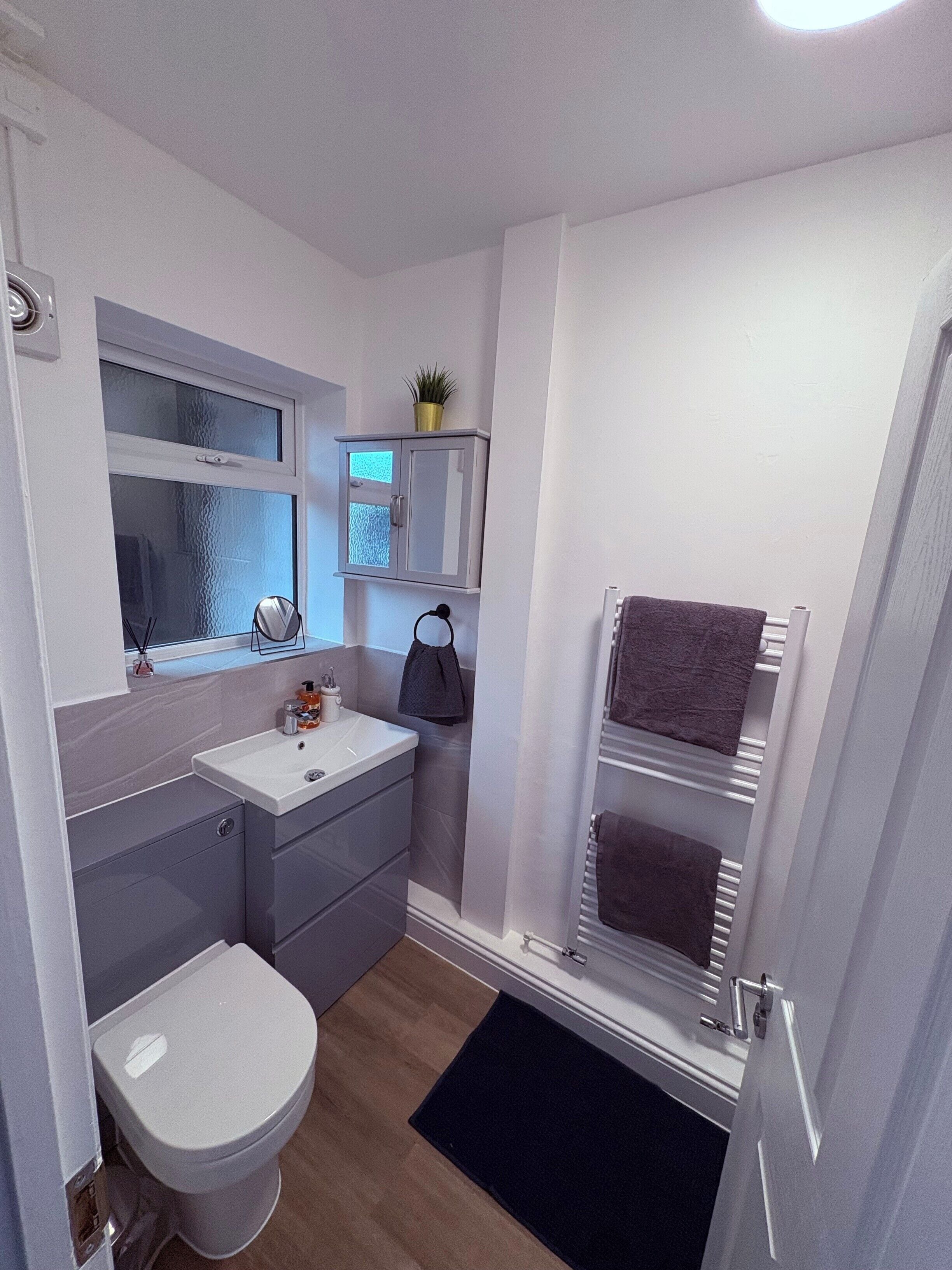 Apartment | Bathroom