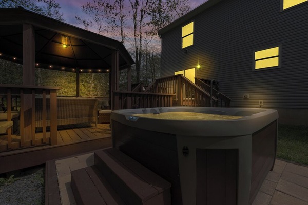 Bain à remous extérieur