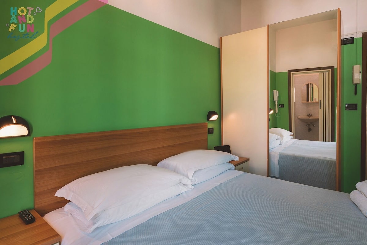 Classic Quadruple Room, Balcony | Desk, free WiFi