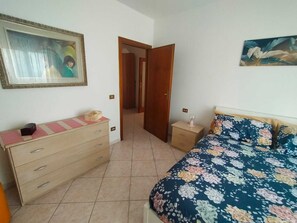 2 camere, ferro/asse da stiro, Wi-Fi, lenzuola