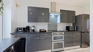 Microwave, oven, stovetop