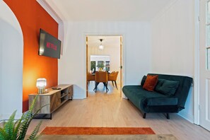 Smart-TV, Kamin