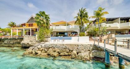 Stunning oceanfront 12 person luxury villa
