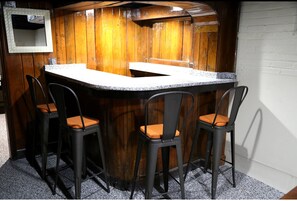 Bar (en la propiedad)