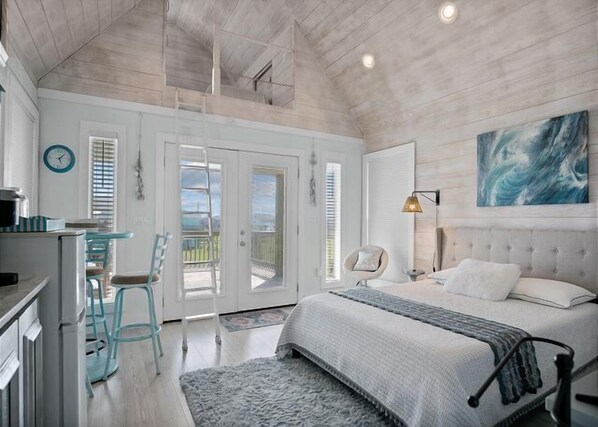 5 bedrooms, iron/ironing board, travel crib, free WiFi