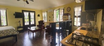 Chic 1-bedroom with WiFi and AC in enchanting Río Hato