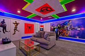 House | 9 bedrooms
