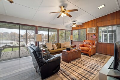 Lakefront vacation home with 2 boat slips + more!