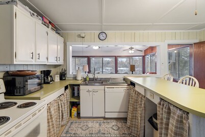 Lakefront vacation home with 2 boat slips + more!