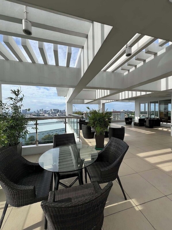 Property amenity - Affordable Alabang Staycation (Muntinlupa)