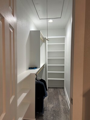 Interior - Charming 1-bedroom house in Ore City with WiFi (Ore City)