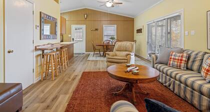 Cozy Lakefront on Black River Lake - 2 Boat Slips - Sleeps 6