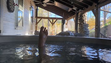 Bain à remous extérieur
