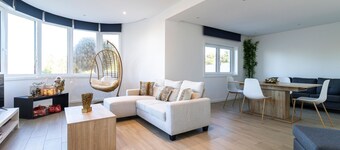 GIL LOVE - Luxurious V5 w/ Pool by LovelyStay