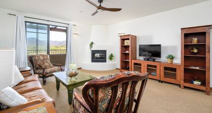 Overlooks Golf Course a 2-bedroom condo in gated community, Carefree